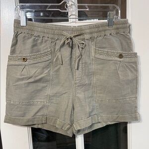 ANTHROPOLOGIE Olive Green Stretch Waist Cargo Shorts Size Small Boho Minimalist